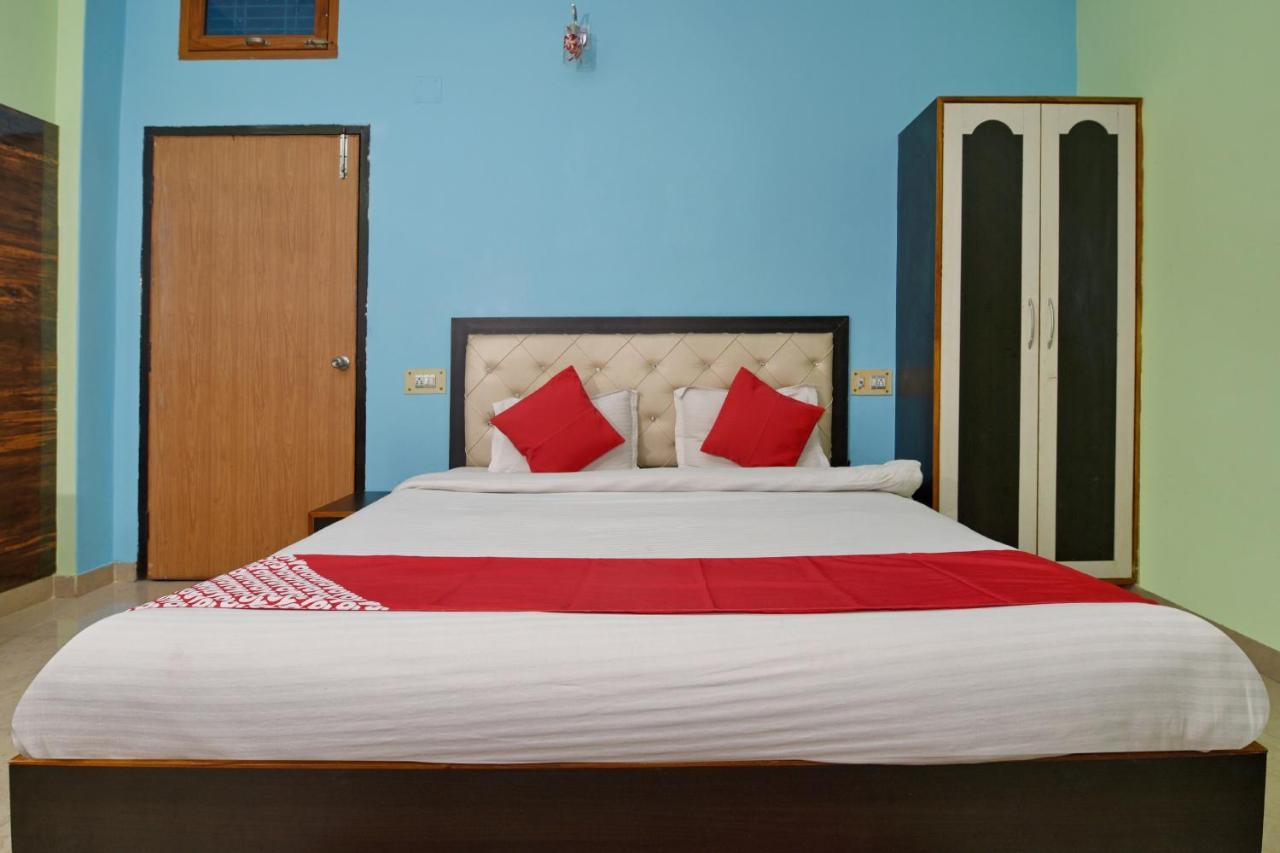 Oyo 4409 Hotel Chaitanya Inn バラナシ エクステリア 写真